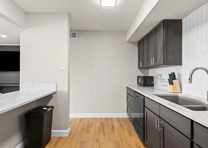 Appartement Newly Renovated Unit In Spfld #302
