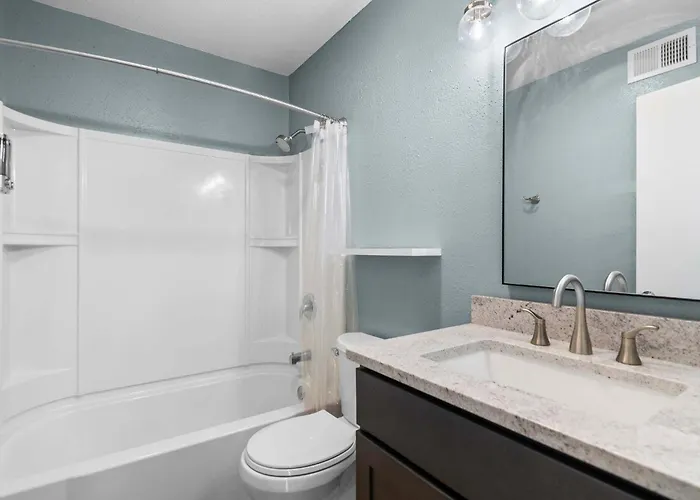 Newly Renovated Unit In Spfld #302