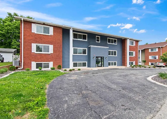 Newly Renovated Unit In Spfld #302 Appartement *